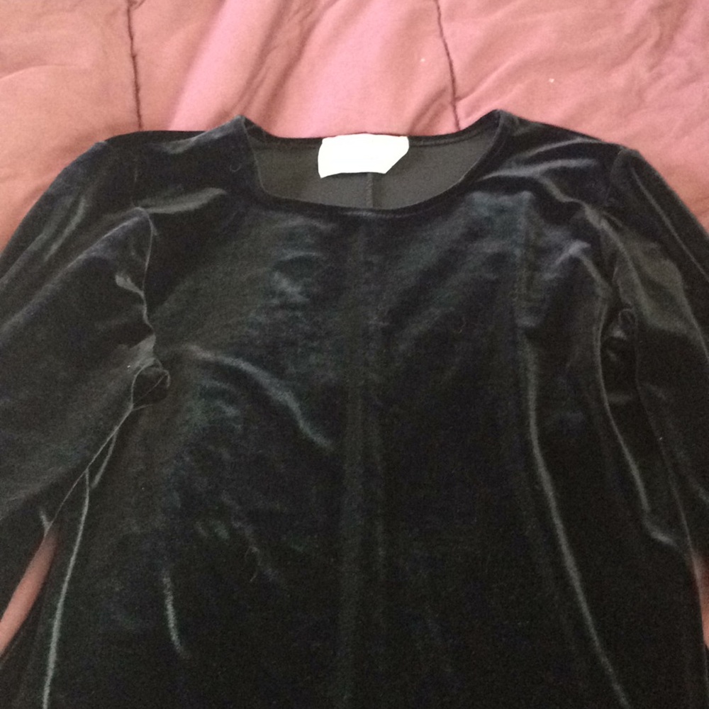 Marian & Maral long sleeve black velvet dress